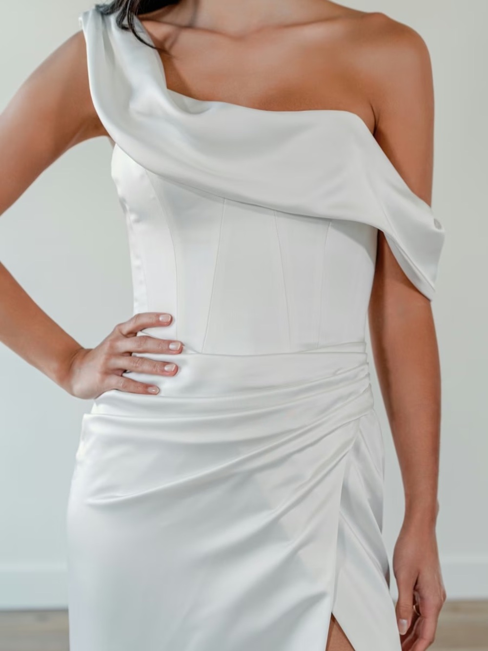 Watters Jesse White Satin One-Shoulder Bridal Gown with High Thigh Slit - Picture 4 of 5